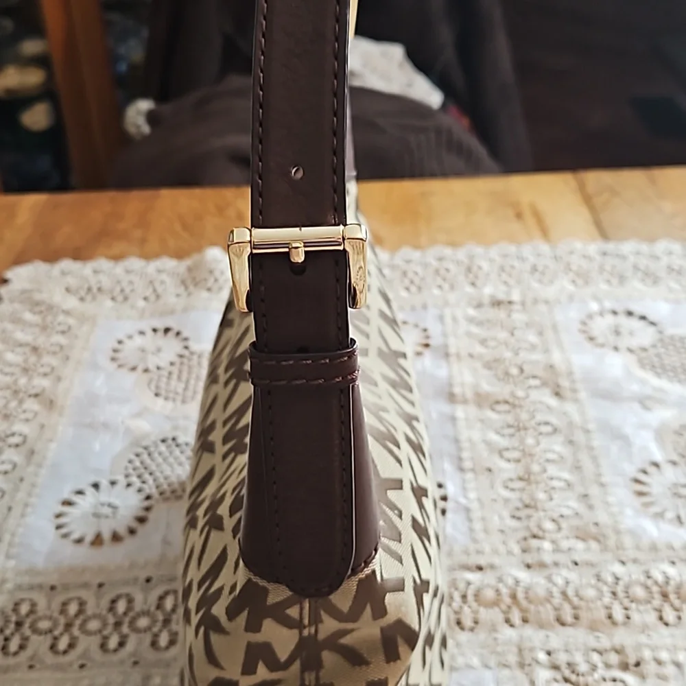 Michael Kors Millbrook Signature MK Brown Tan Jacquard Leather Shoulder Hobo Bag - Picture 4 of 12